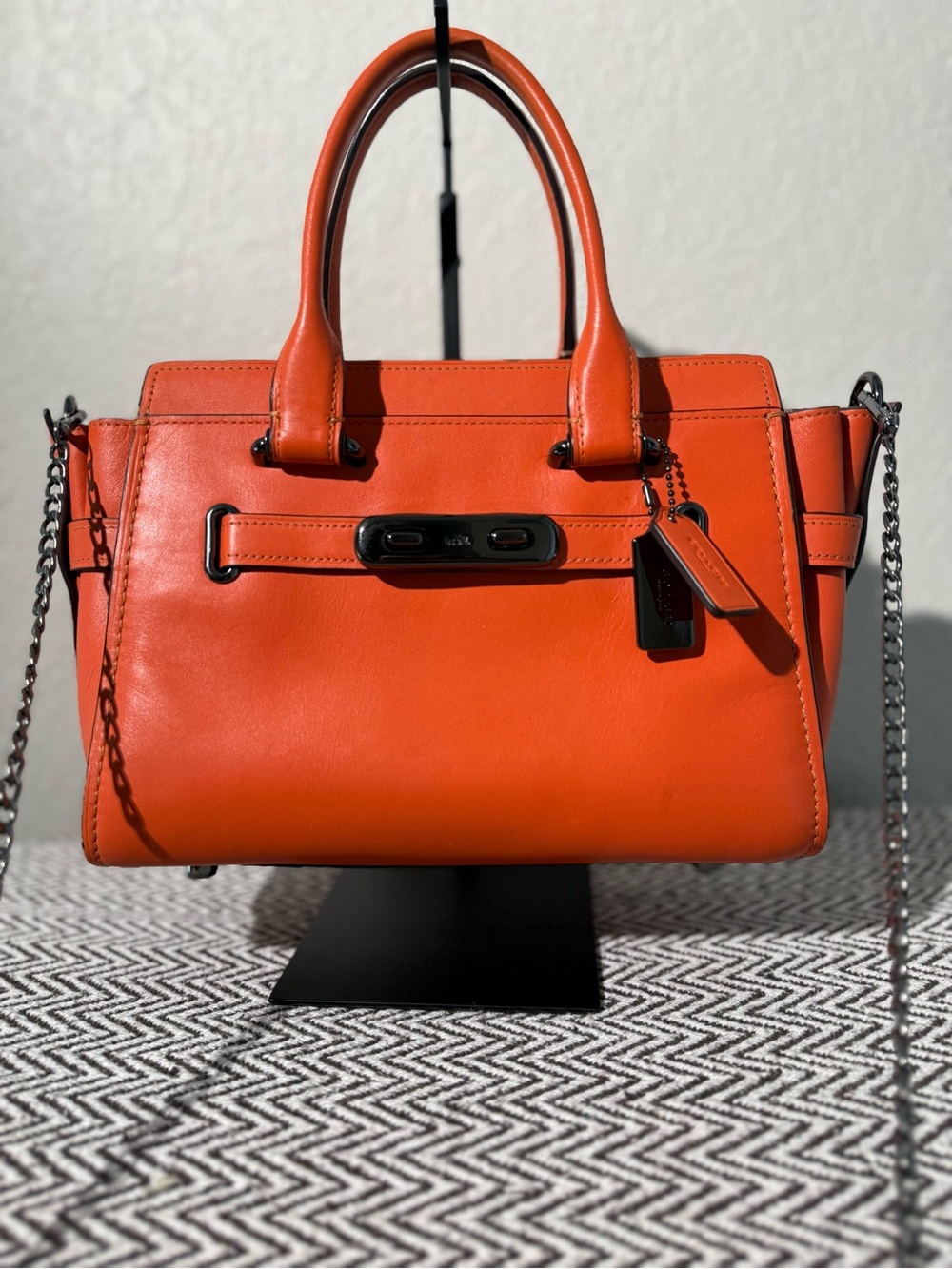 Coach Swagger 27 Mandarin Glovetanned Leather Satchel 12111 - 2017 - Picture 1 of 13